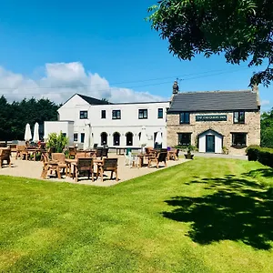 chequers-inn.yorkshirehotels.net/