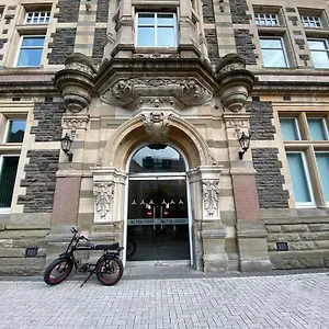  Apartment Luxury Centre